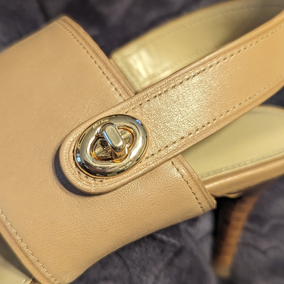 Coach sandal - Picture 4 of 5